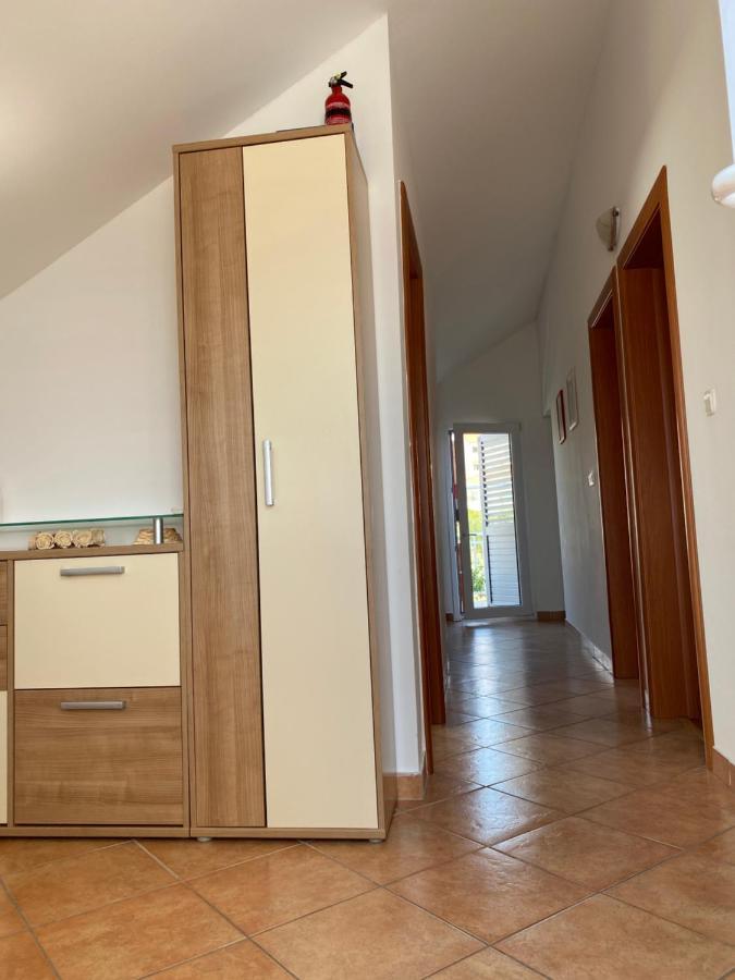 D.O.O. Yury Apartment Trogir Kültér fotó