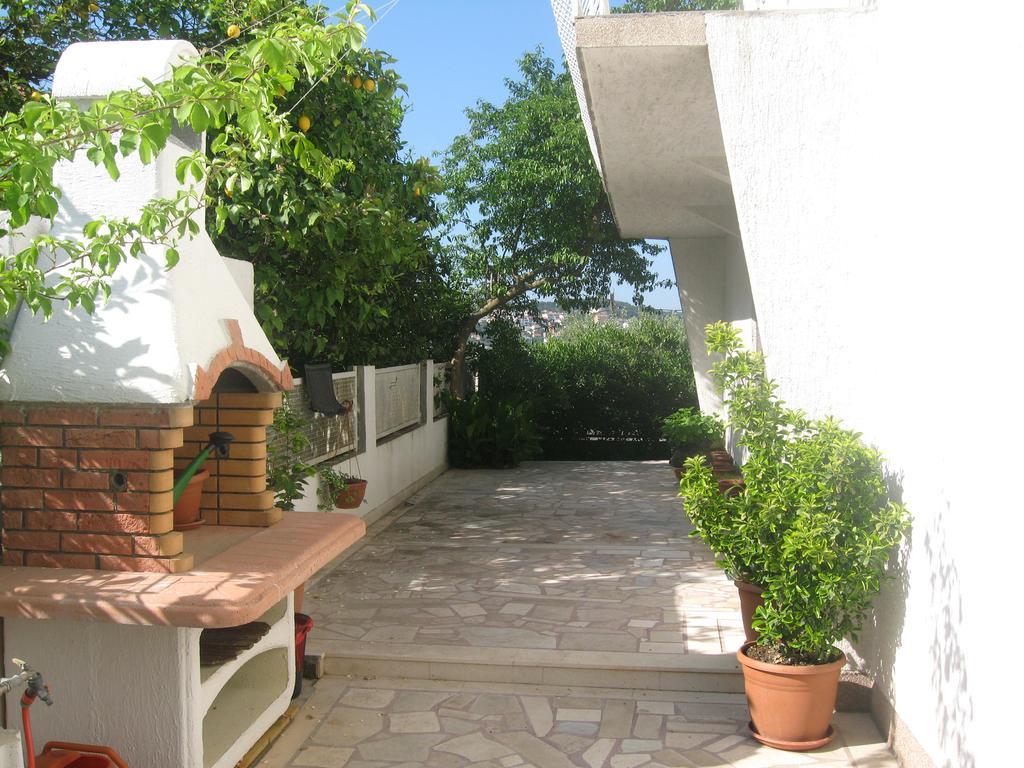 D.O.O. Yury Apartment Trogir Kültér fotó